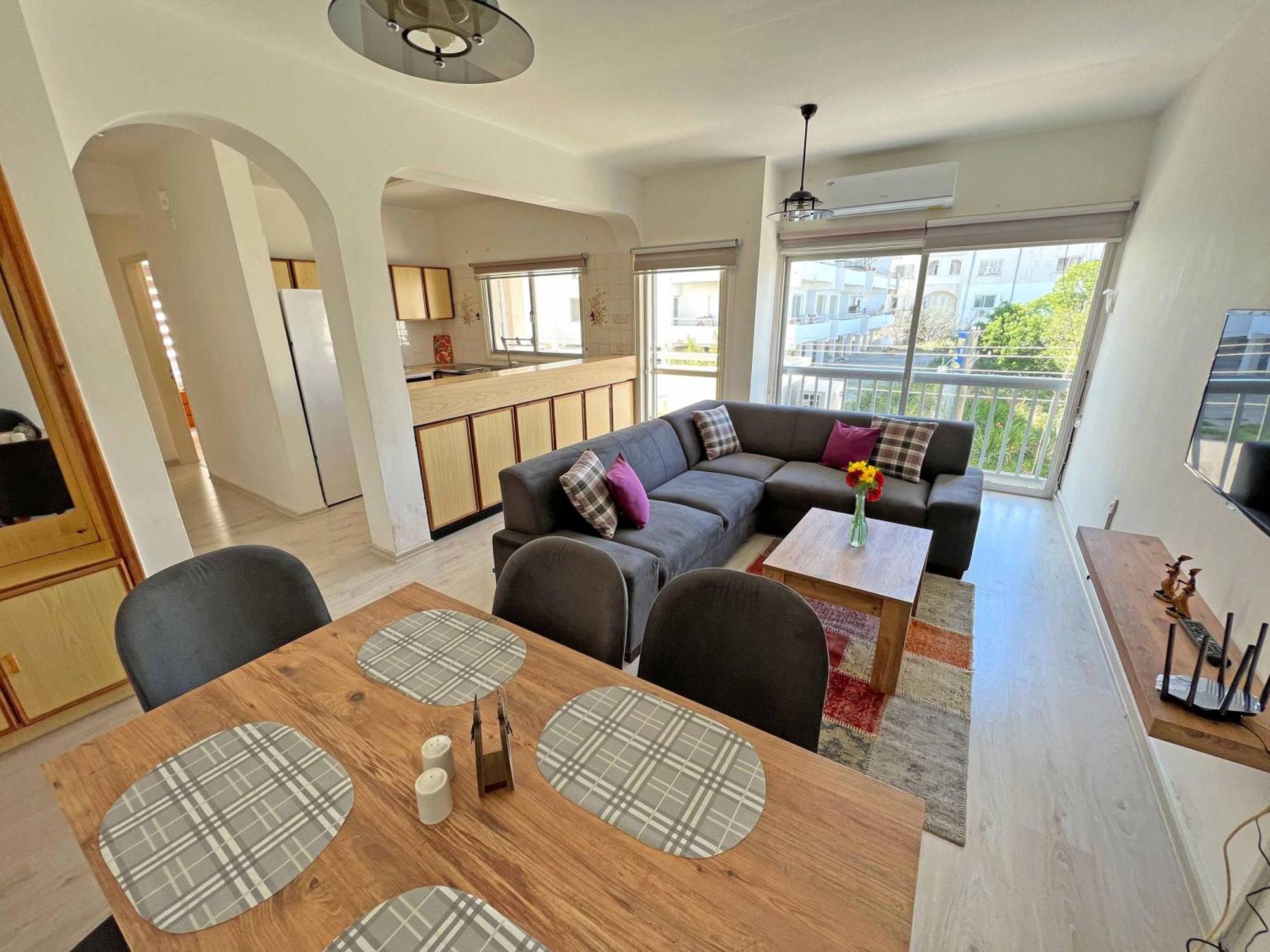 Central 2 Bed Sea View Apartment In Kyrenia Kyrenia  Ngoại thất bức ảnh