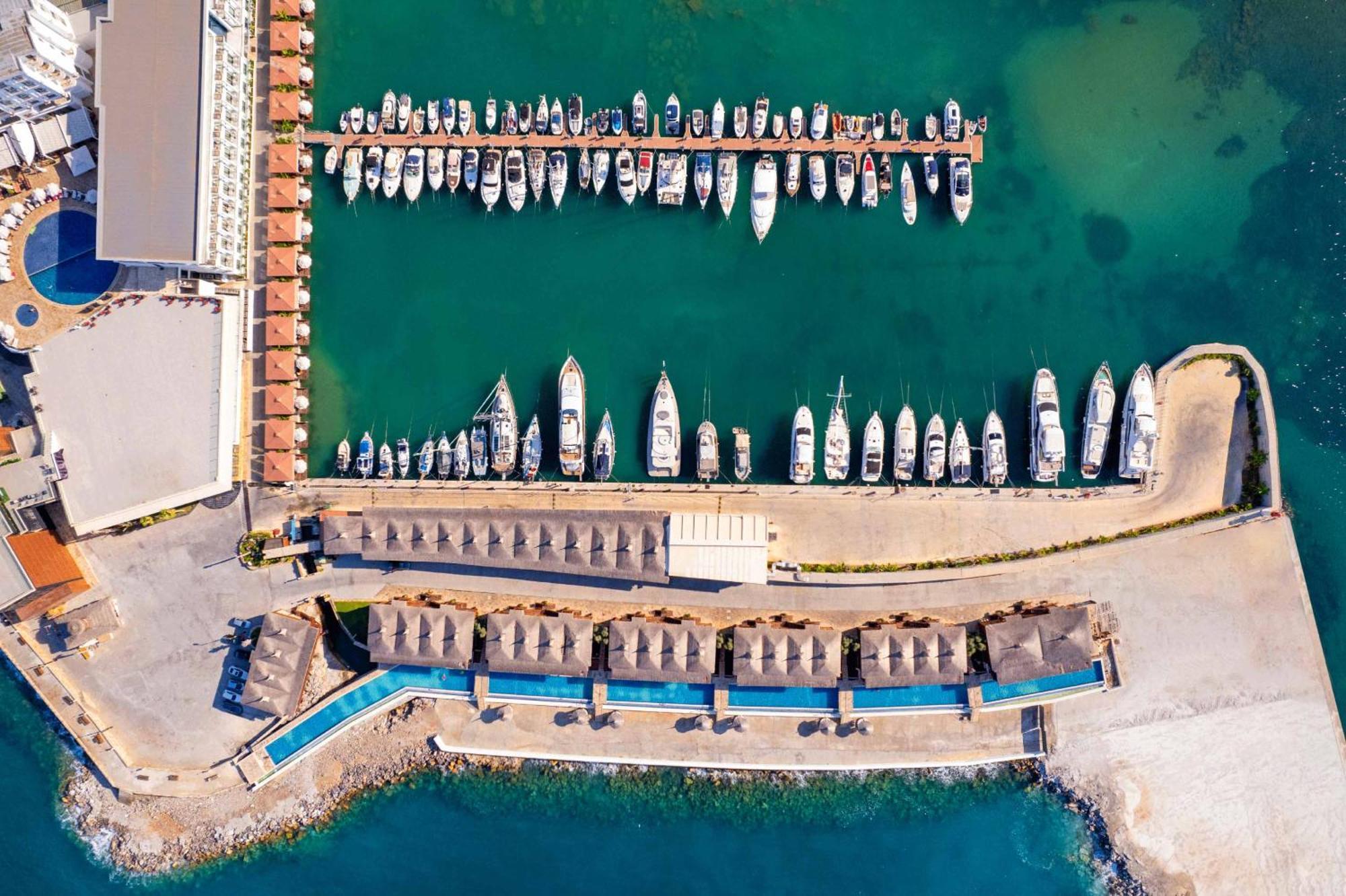 Central 2 Bed Sea View Apartment In Kyrenia Kyrenia  Ngoại thất bức ảnh