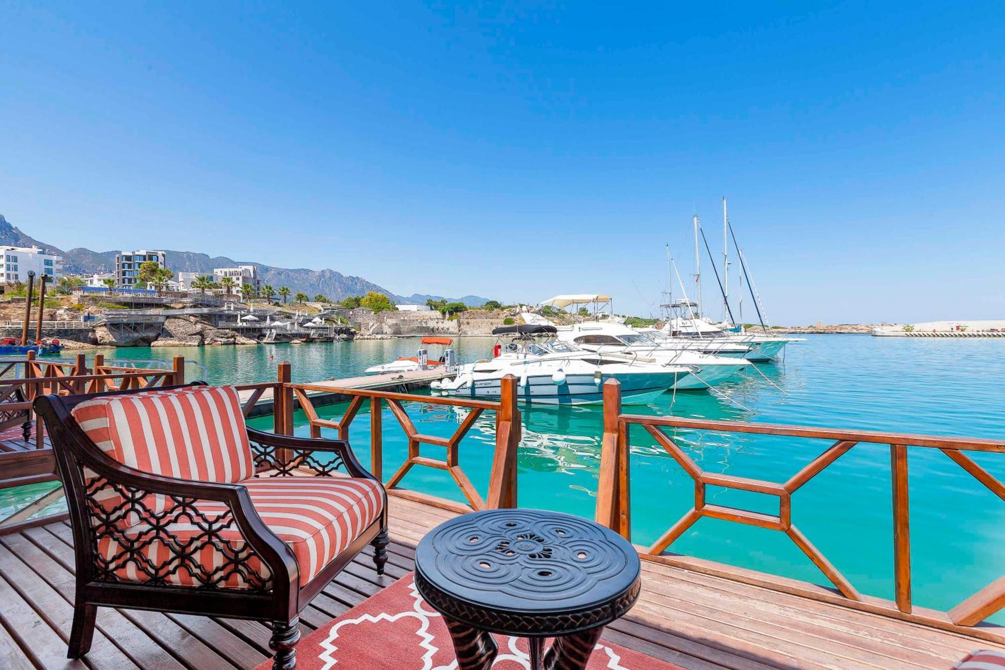 Central 2 Bed Sea View Apartment In Kyrenia Kyrenia  Ngoại thất bức ảnh