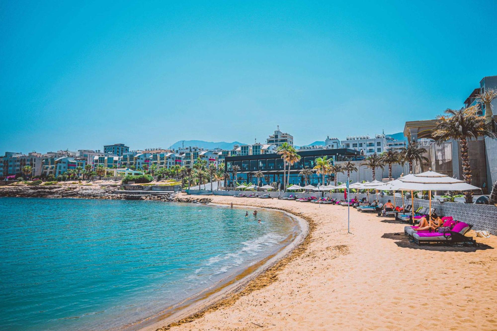 Central 2 Bed Sea View Apartment In Kyrenia Kyrenia  Ngoại thất bức ảnh