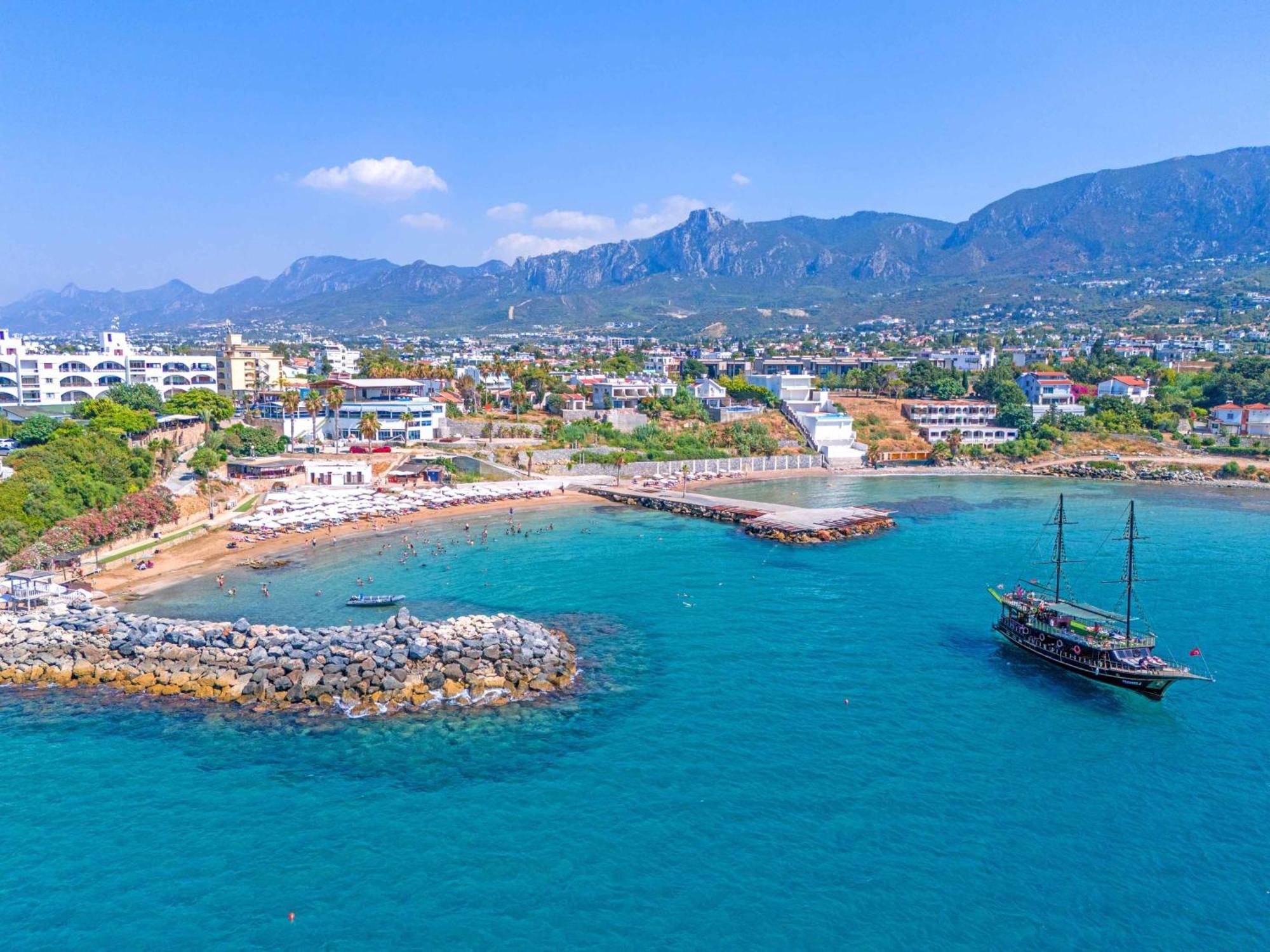 Central 2 Bed Sea View Apartment In Kyrenia Kyrenia  Ngoại thất bức ảnh